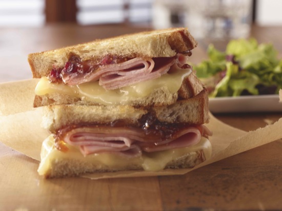 HORMEL® Luncheon Meat, Spiced, Bag, 4/8 lb | Hormel Foodservice