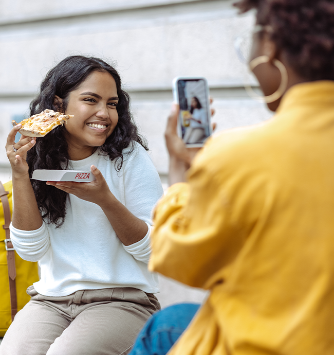 pizza influencer